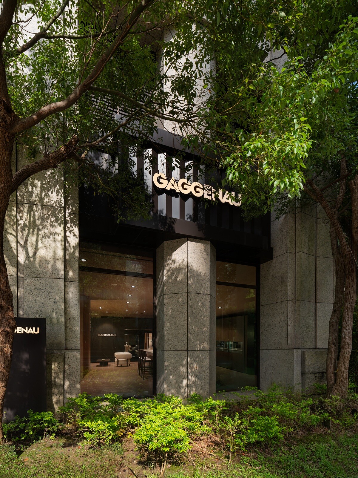 「Gaggenau」臺北旗艦店選址於信義商圈、松仁路上,是全臺首間獨立街邊旗艦店。