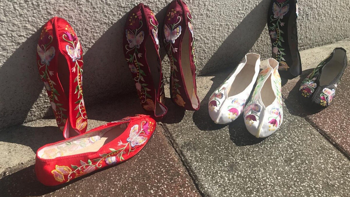 台灣阿嬤鞋紅到國外！日韓女生來台瘋買「繡花鞋」，鼎隆百貨到底在紅什麼？