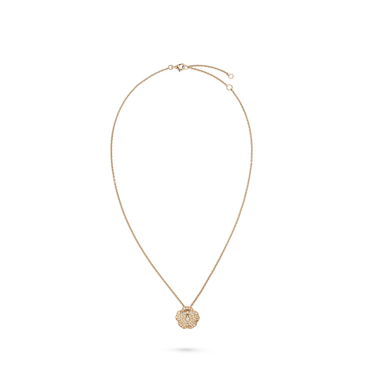 BOUTON DE CAM&Eacute;LIA 系列珠寶，Chanel。