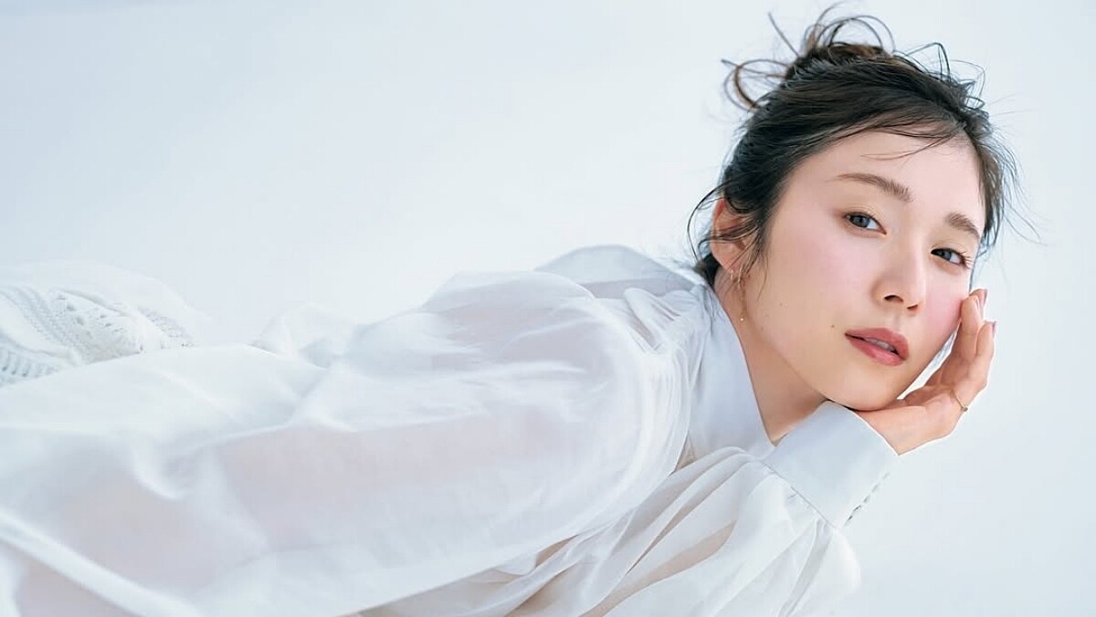 松岡茉優《假面美顏》帥出新高度！私下超養生，每天2盒納豆、夏天也穿發熱衣