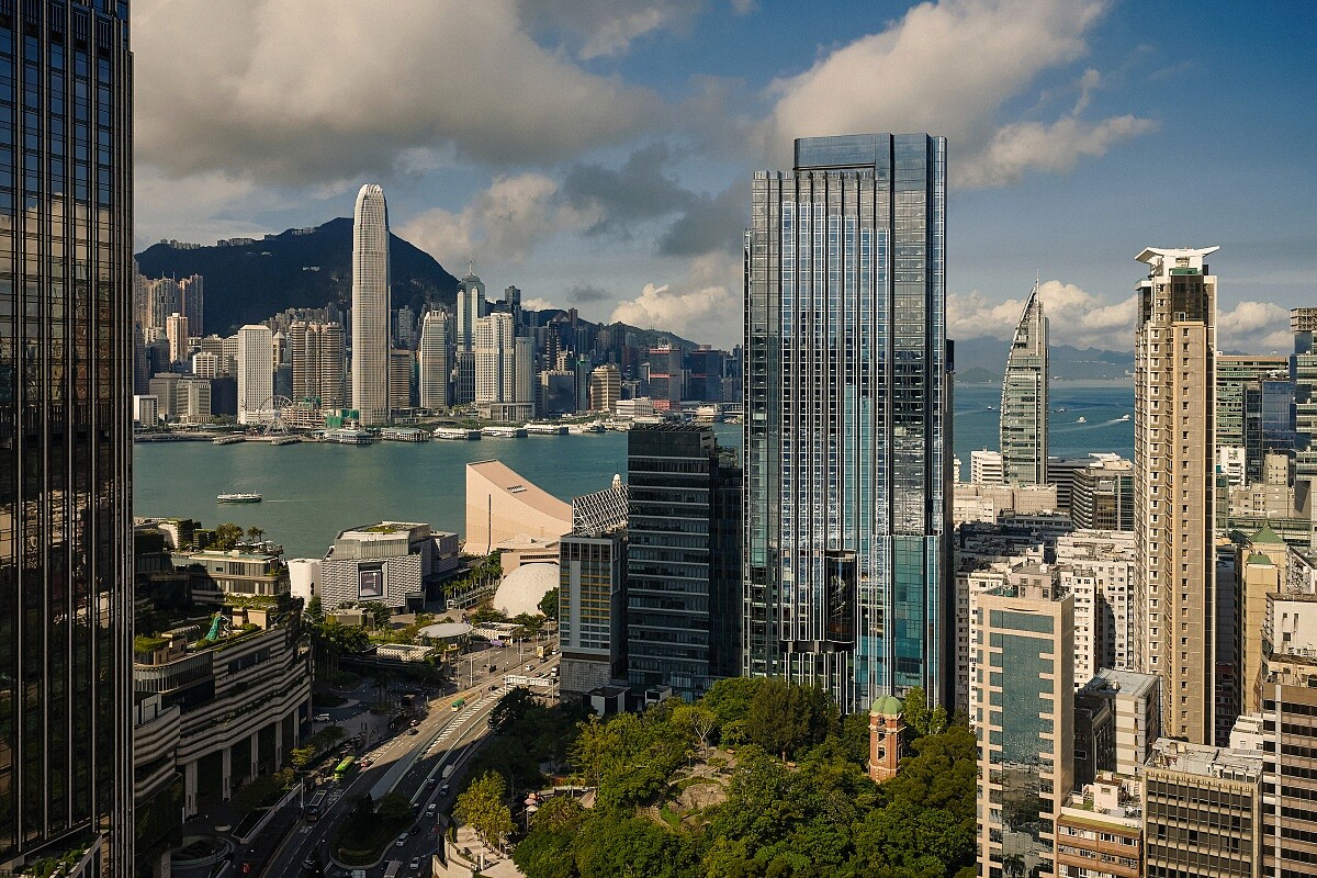 「香港尖沙咀金普頓酒店」的前身是有百年歷史的「海員之家」。