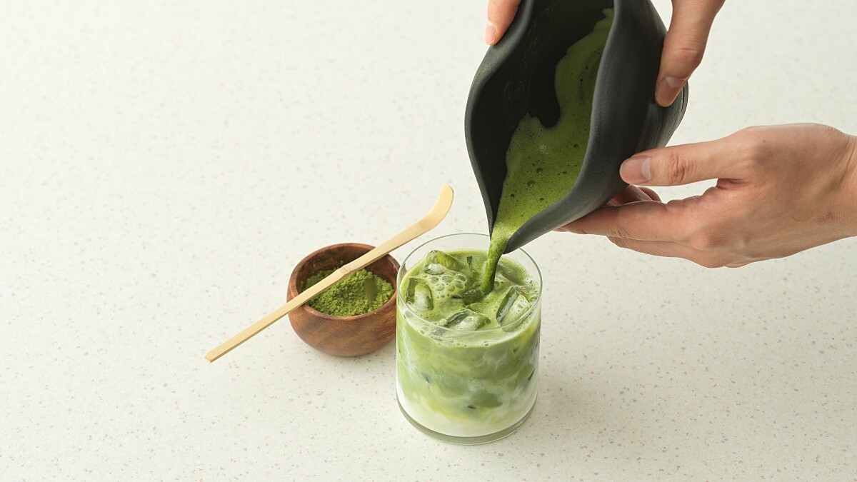 告別手刷排隊！松菸和茶專門店「wataru」智茶碗登場，攜手臺華窯、京都北川半兵衛打造全球首款陶瓷自動刷茶器