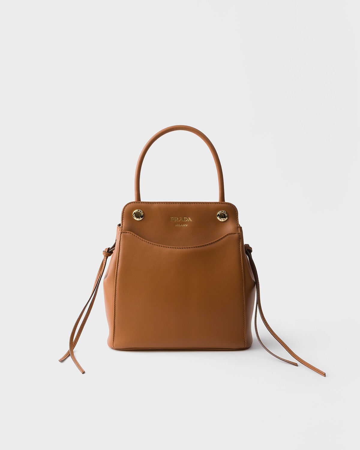 Prada Carry皮革迷你手袋 NT.78,000