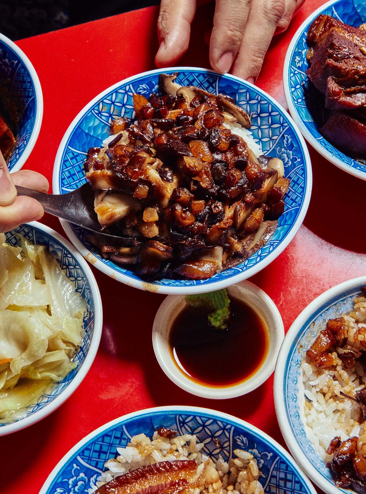 《Taiwanese?》不替臺灣味下定義,反而把它的來歷攤開。
