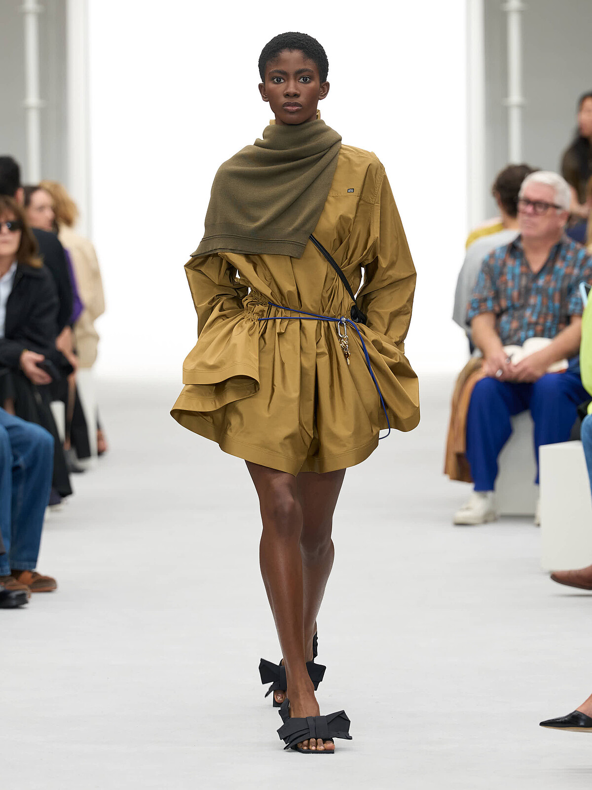 Loewe2027SS大秀系列。
