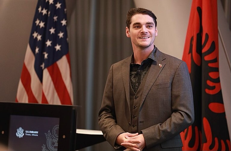 Photo / IG@rjmitte