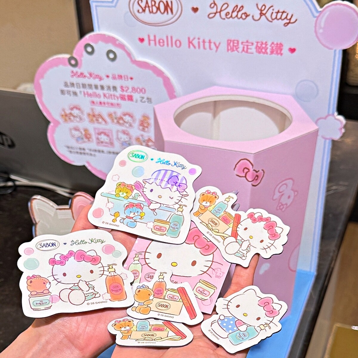 SABON × Hello Kitty磁鐵