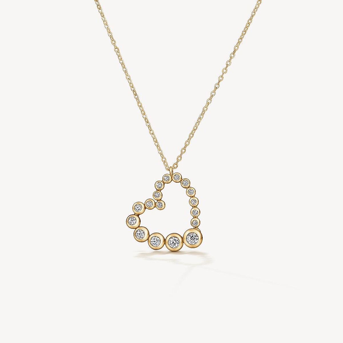 HOF_DREAM Heart 黃K金鑽石項鍊(小) 鑽石總重約0.20ct。
