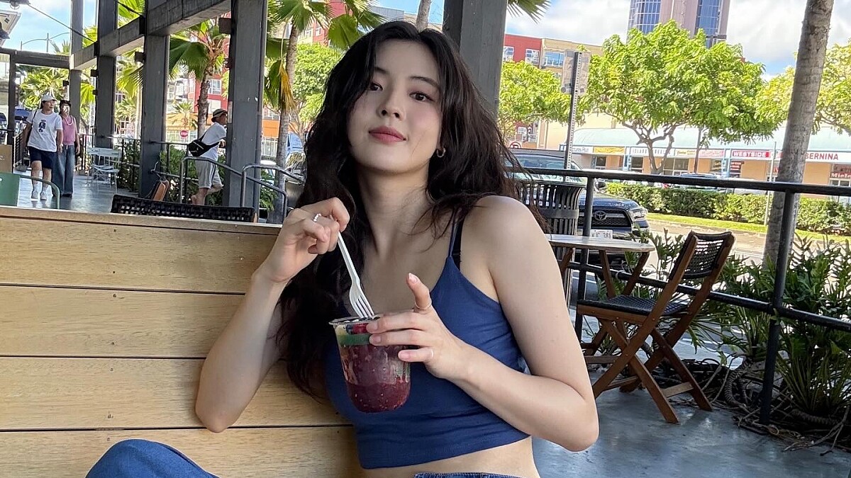 李光洙女友李先彬私服太會穿！背心＋牛仔褲就很美，5個韓系穿搭公式學起來