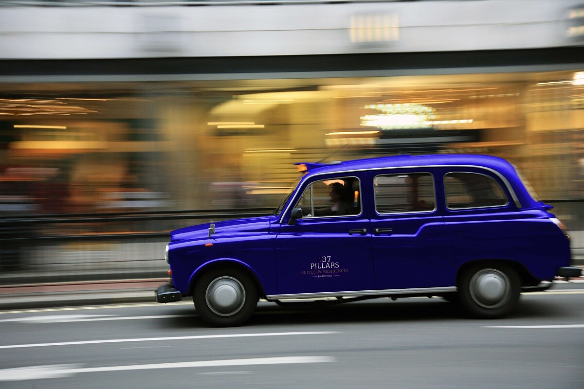飯店有專屬的復古接駁車。
