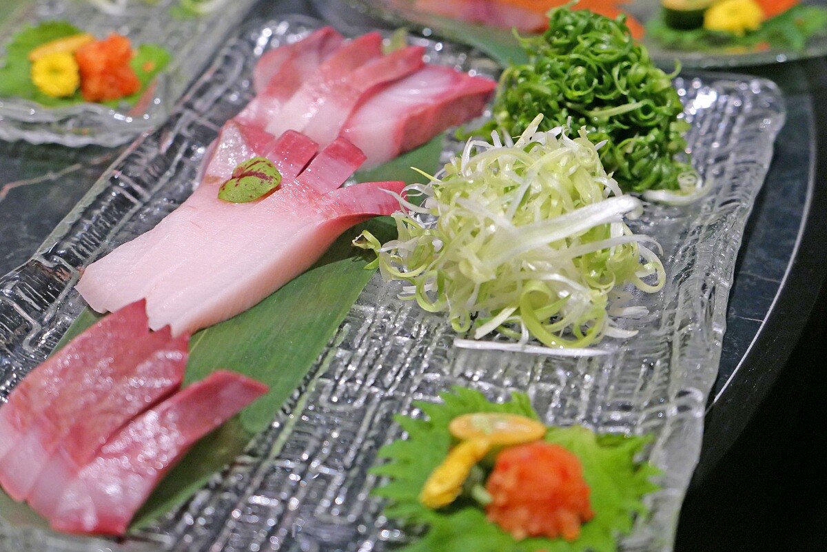 日本「青甘」為生食級,清燙至五分熟是最推薦吃法。